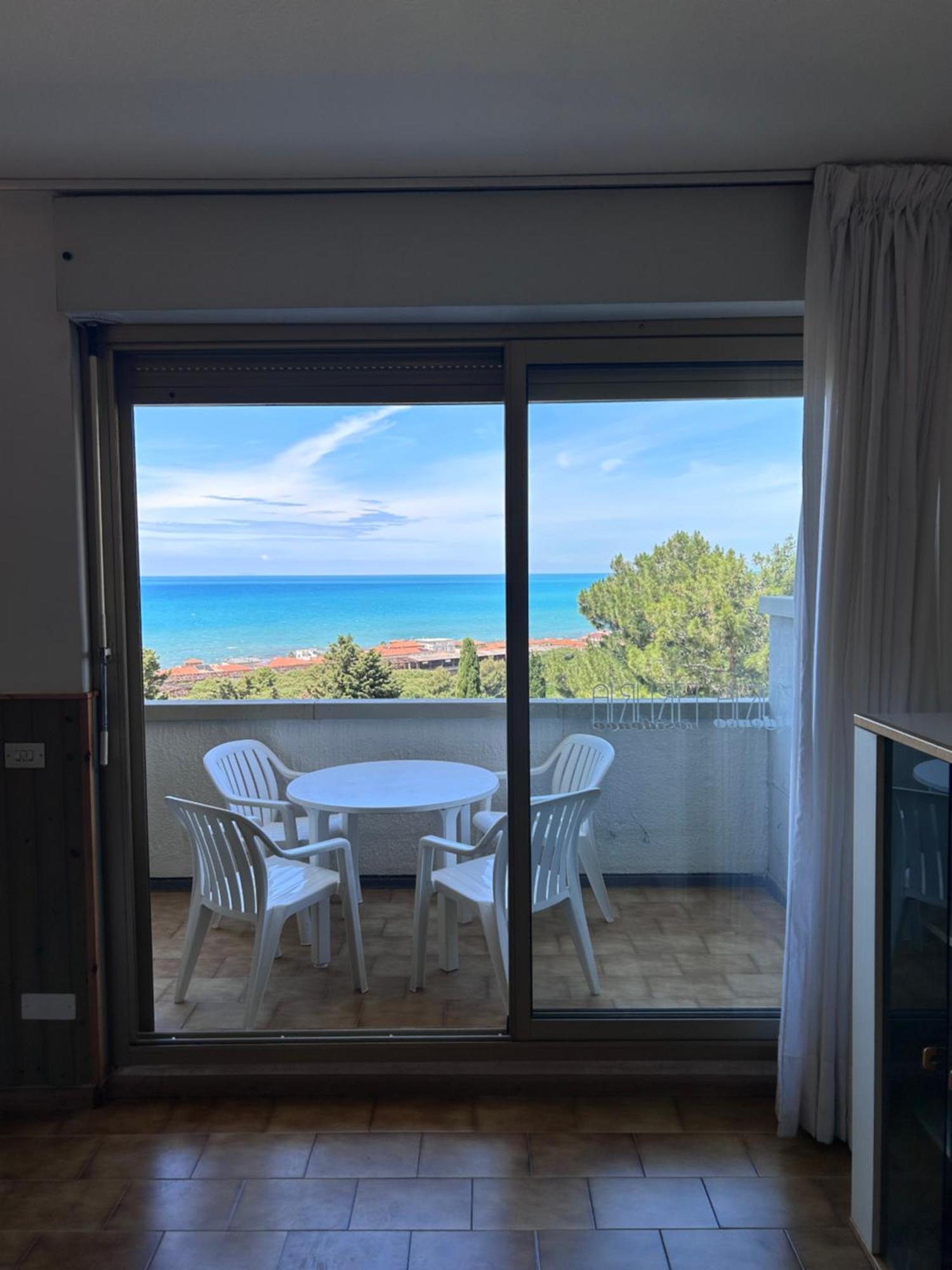 Residenze Etruria Aparthotel San Vincenzo Exterior photo